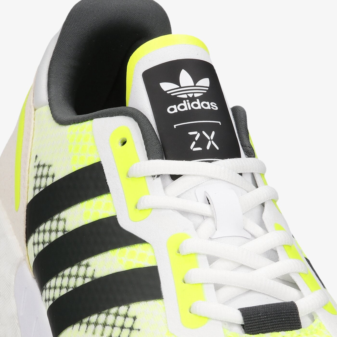 Мъжки маратонки ADIDAS ZX 1K BOOST h05328 цвят бял