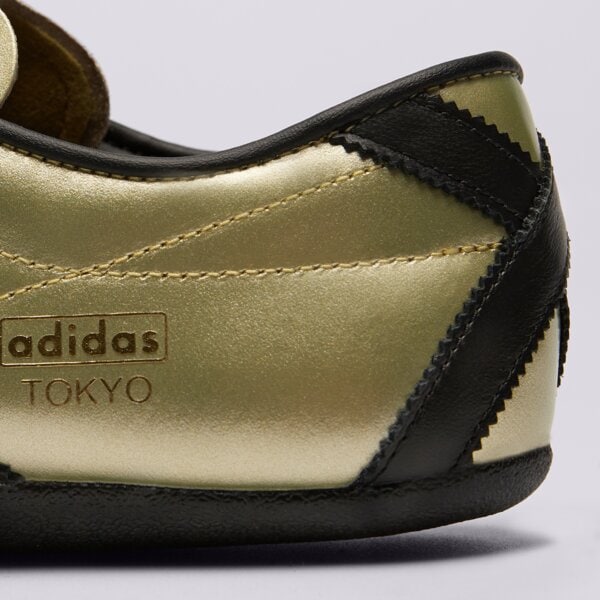 Дамски маратонки ADIDAS TOKYO jq0594 цвят златен