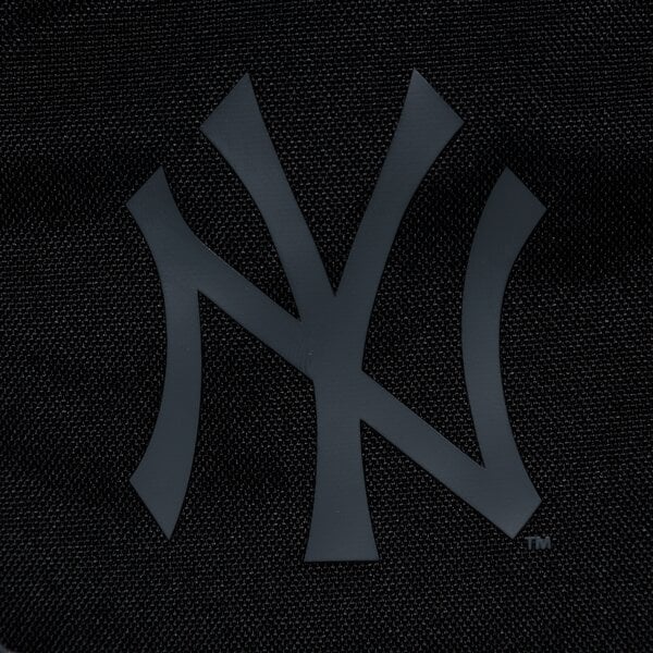 Дамски сак NEW ERA ЧАНТА MLB SIDE BAG NEYYAN BLKBLK NEW YORK YANKEES BL 12145422 цвят черен