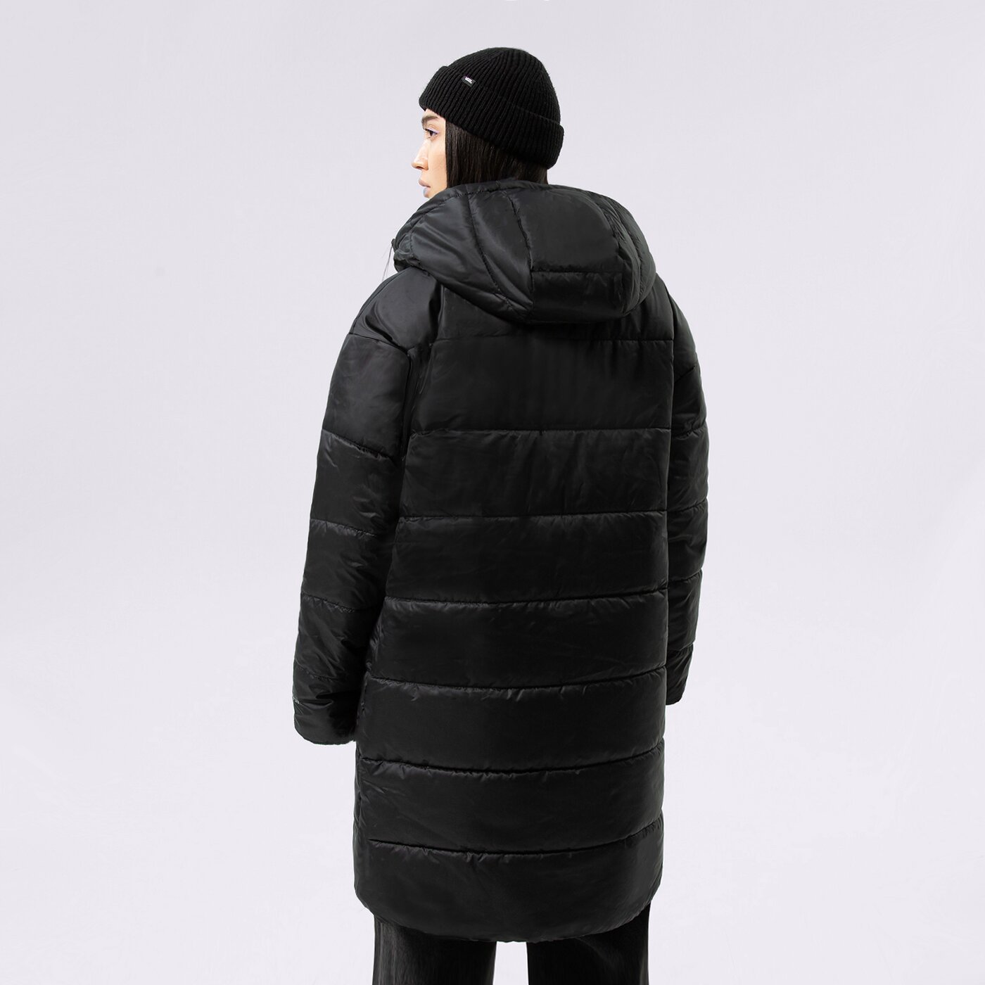 Дамско зимно яке NIKE SWOOSH PARKA JACKET dx1798-010 цвят черен