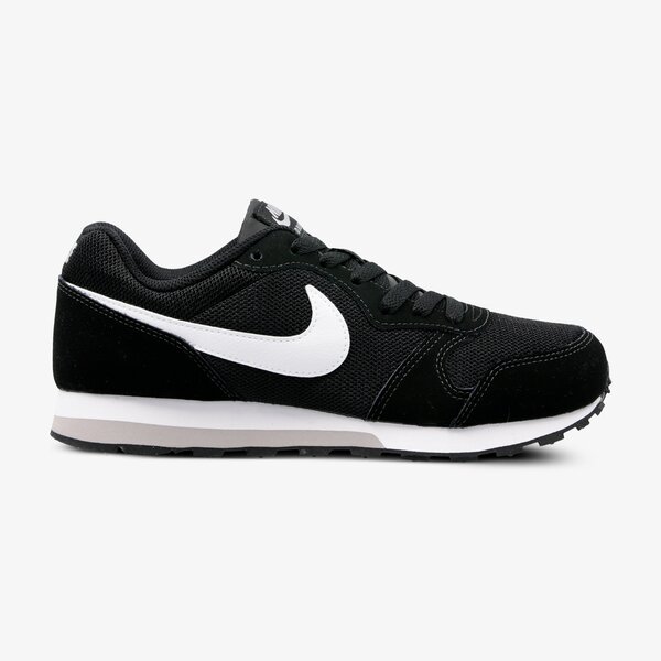 Детски маратонки NIKE MD RUNNER 2 (GS) 807316-001 цвят черен