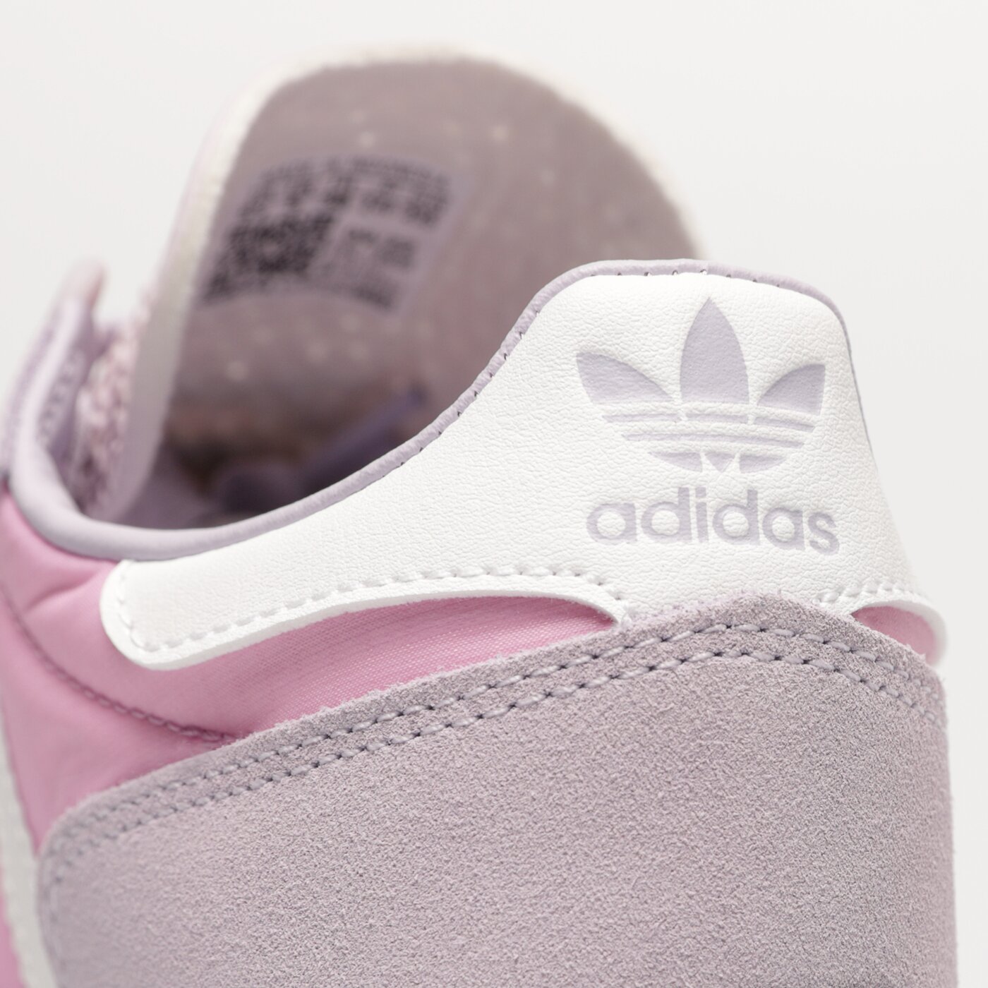 Детски маратонки ADIDAS RETROPY E5 J hq1531 цвят виолетов