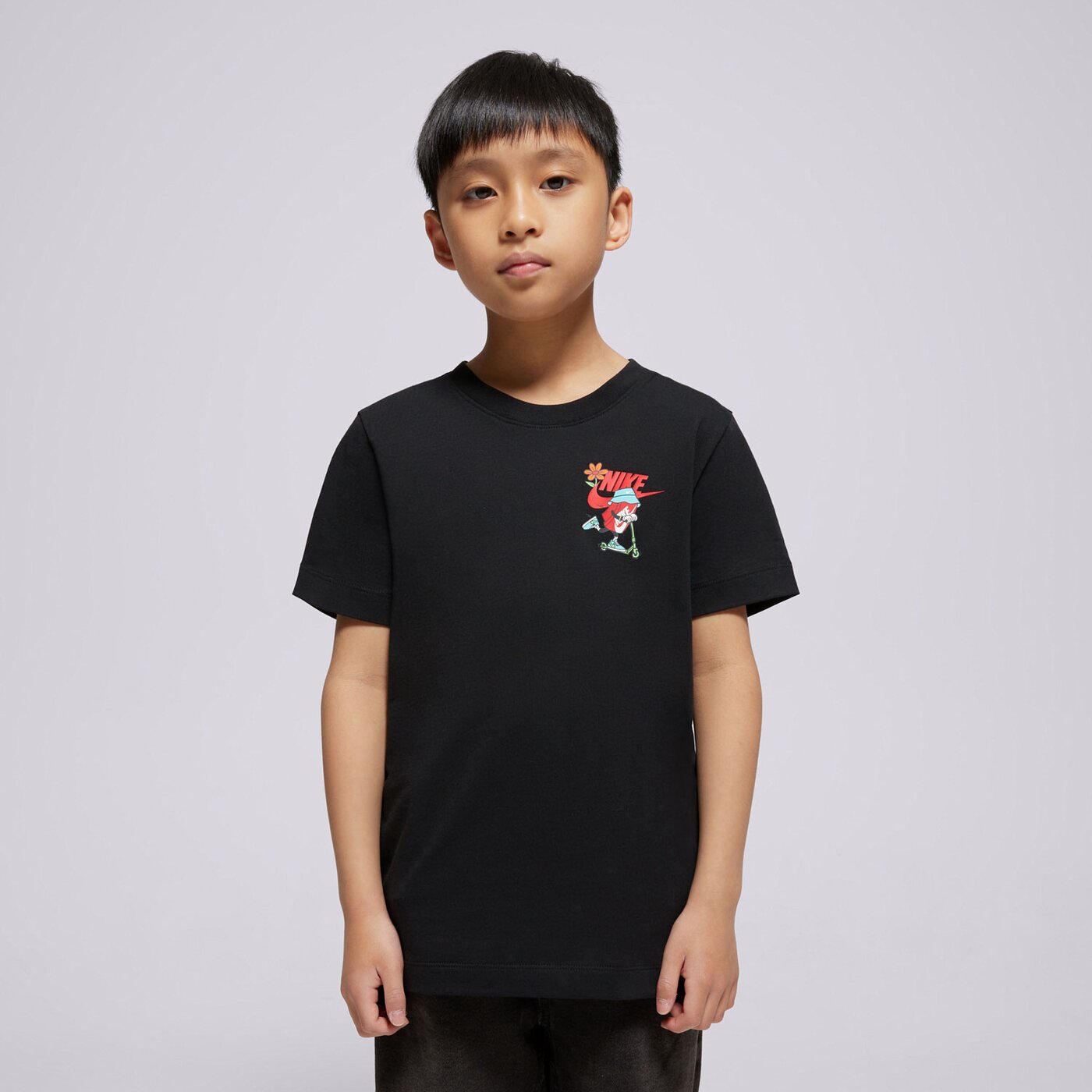 Детска тениска NIKE ТЕНИСКА K NSW TEE BOXY SCOOTER BOY hq3239-010 цвят бял