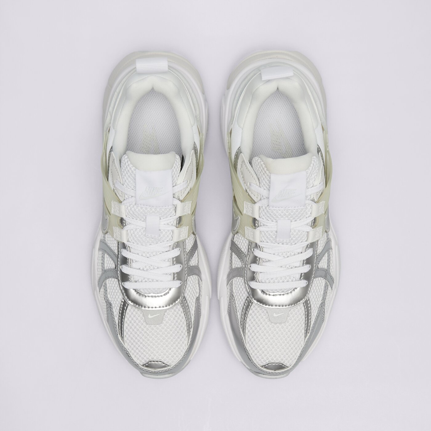 Дамски маратонки NIKE V2K RUN  fd0736-104 цвят бял