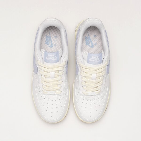 Дамски маратонки NIKE WMNS AIR FORCE 1 '07  fd9867-100 цвят бял