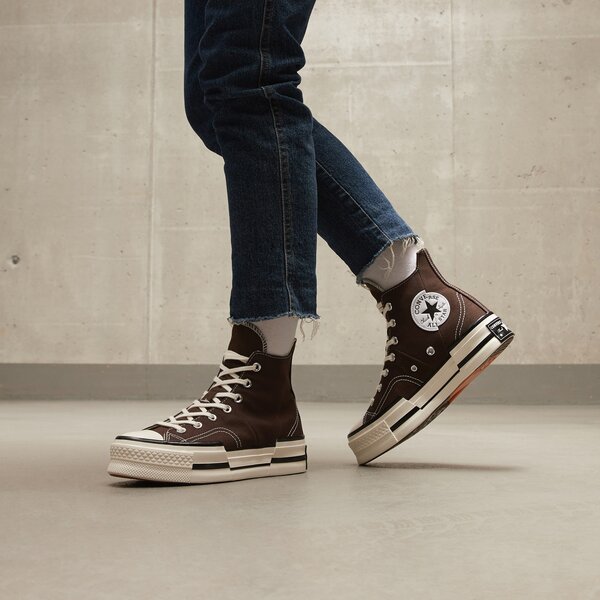 Дамски маратонки CONVERSE CHUCK 70 PLUS a08095c цвят кафяв