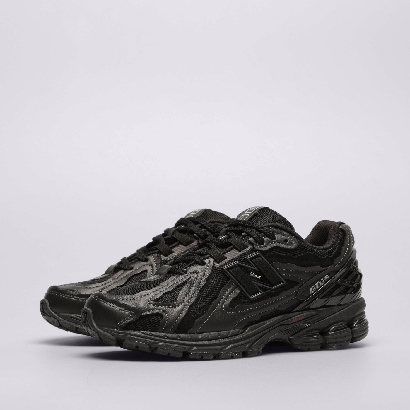 Дамски маратонки NEW BALANCE 1906 m1906df цвят черен