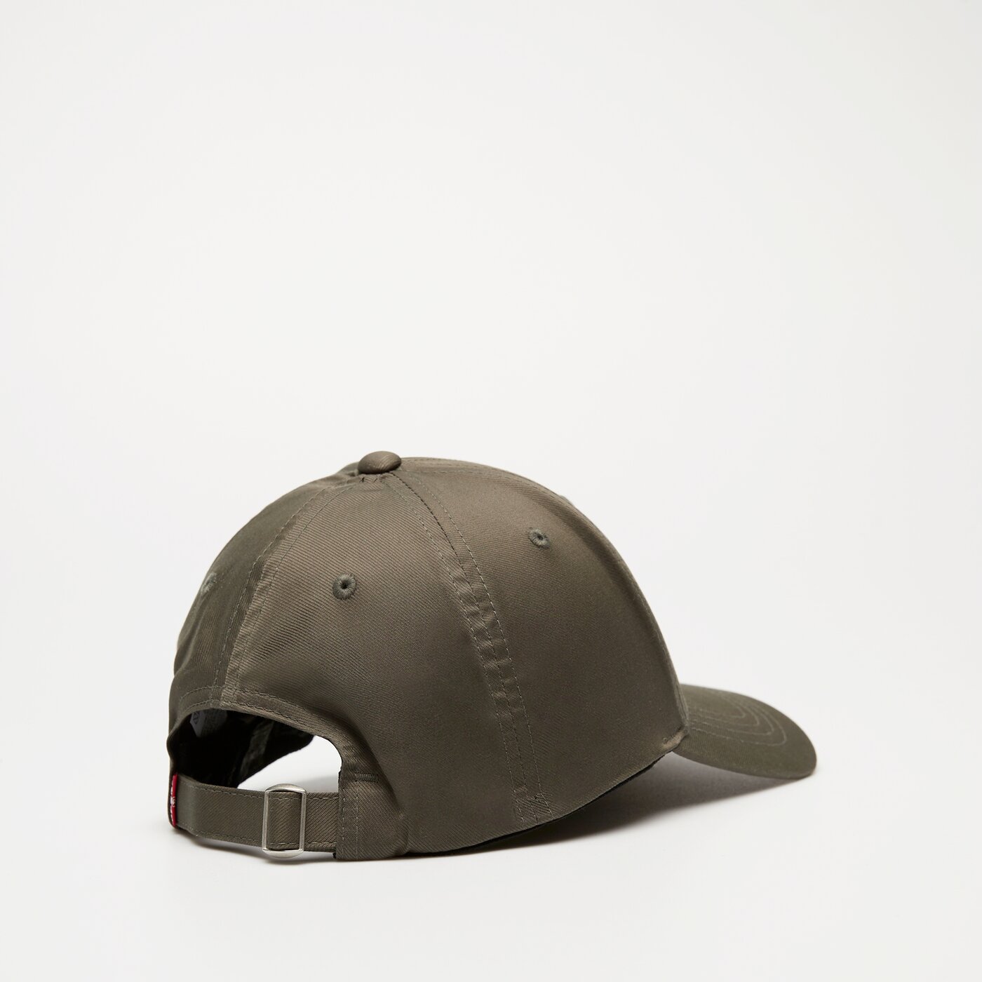 Дамска шапка с козирка LEVI'S ШАПКА HOUSEMARK FLEXFIT CAP d7723-0005 цвят зелен