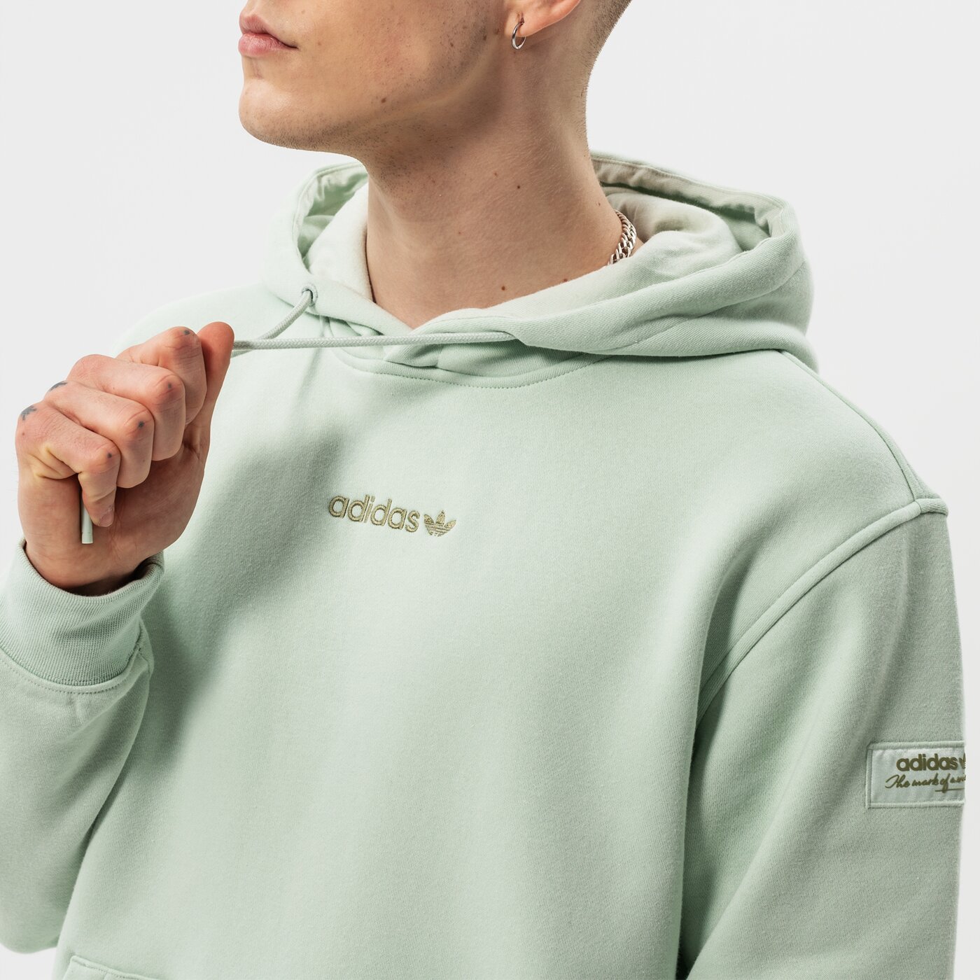 Мъжки суичър ADIDAS СУИТЧЪР С КАЧУЛКА TREFOIL LINEAR LABEL HOODIE hm2653 цвят бял