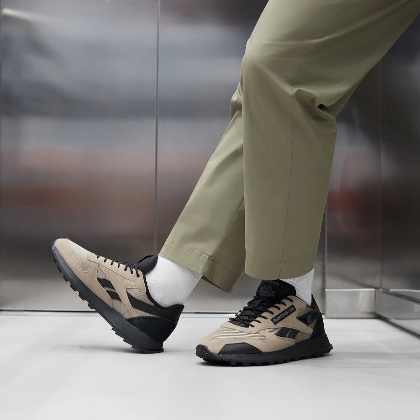 Мъжки маратонки REEBOK CLASSIC LEATHER 100025108 цвят кафяв