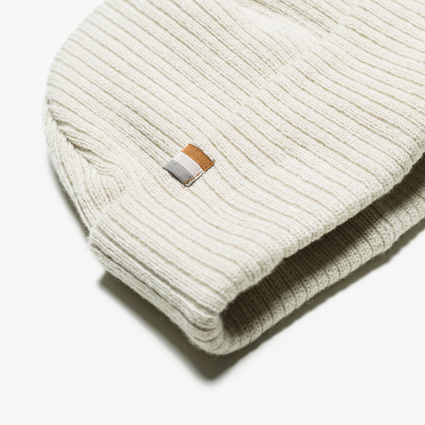 Дамска зимна шапка NEW ERA ЗИМНА ШАПКА LIGHTWEIGHT CUFF NE STN CUFF NE STN 80524602 цвят бежов