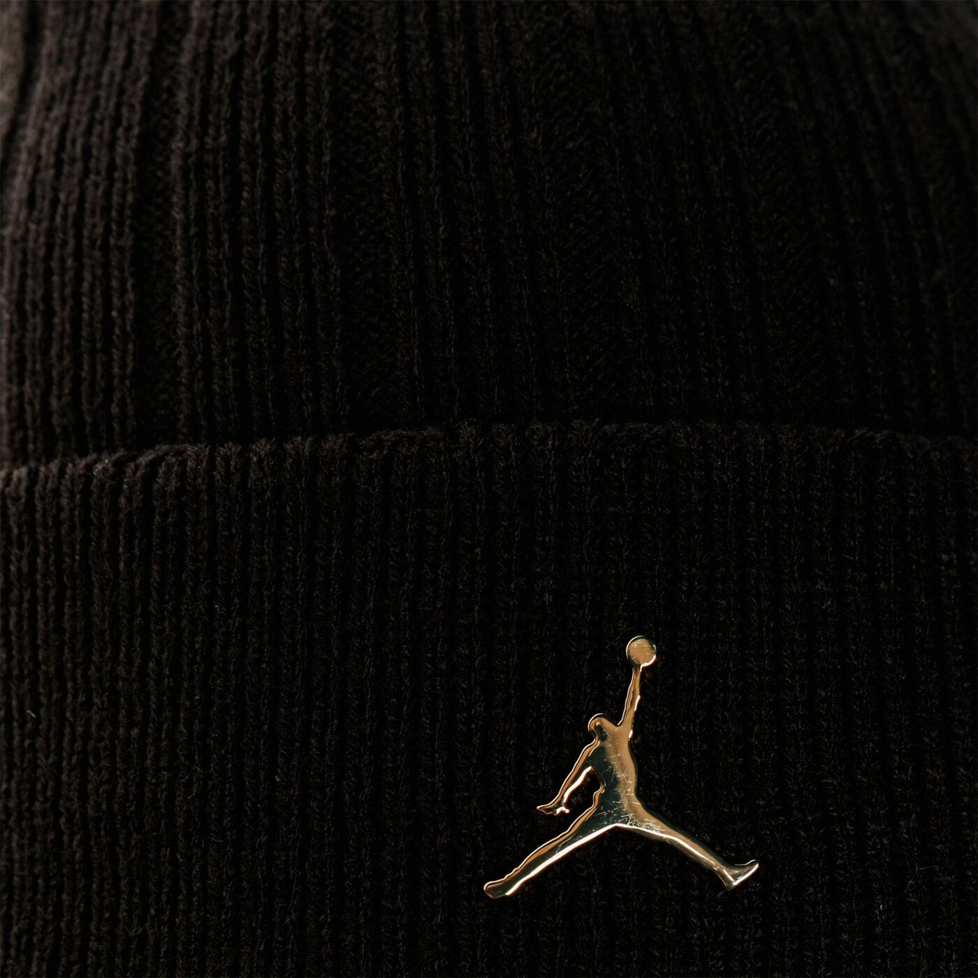 Дамска зимна шапка JORDAN ЗИМНА ШАПКА JORDAN BEANIE CUFFED INGOT ci3912-011 цвят черен