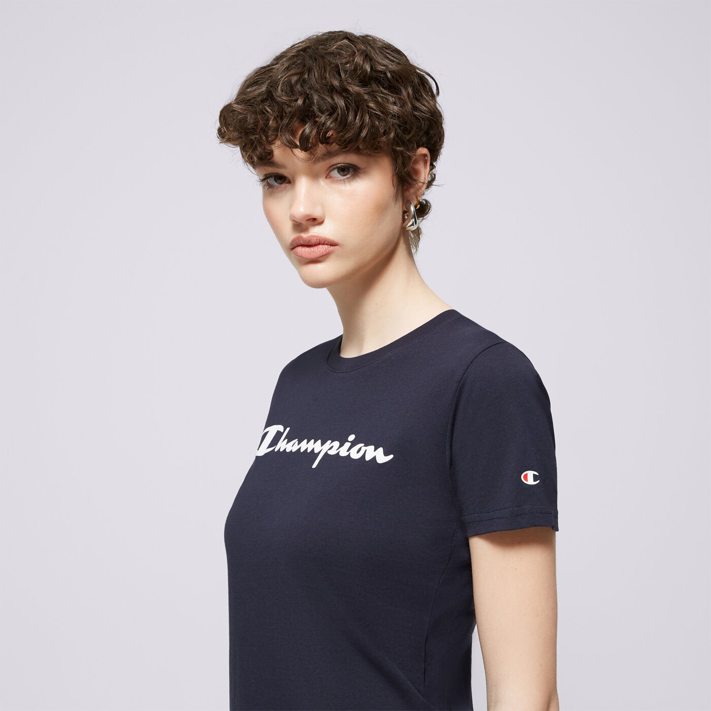 Дамска тениска CHAMPION ТЕНИСКА CREWNECK ТЕНИСКА 114780bs501 цвят тъмносин