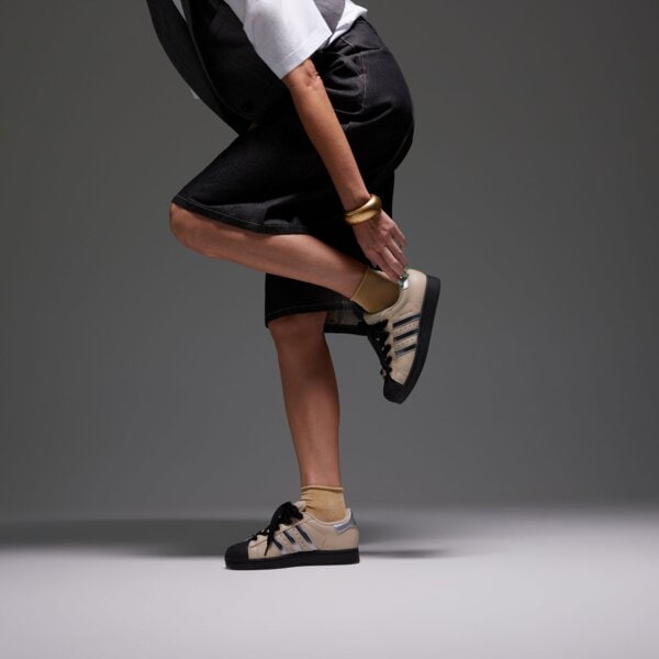 Дамски маратонки ADIDAS SUPERSTAR II W jr4234 цвят бежов