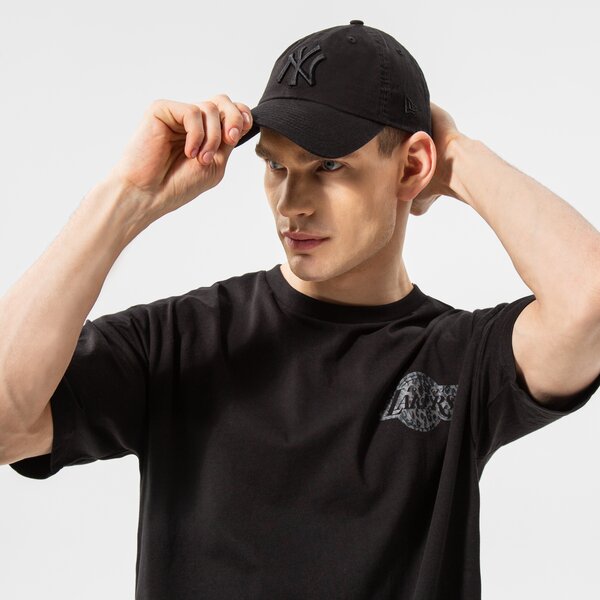 Мъжка шапка с козирка NEW ERA ШАПКА ESSENTIAL CSCL 920 NYY BOB NEW YORK YANKEES BL 60240630 цвят черен