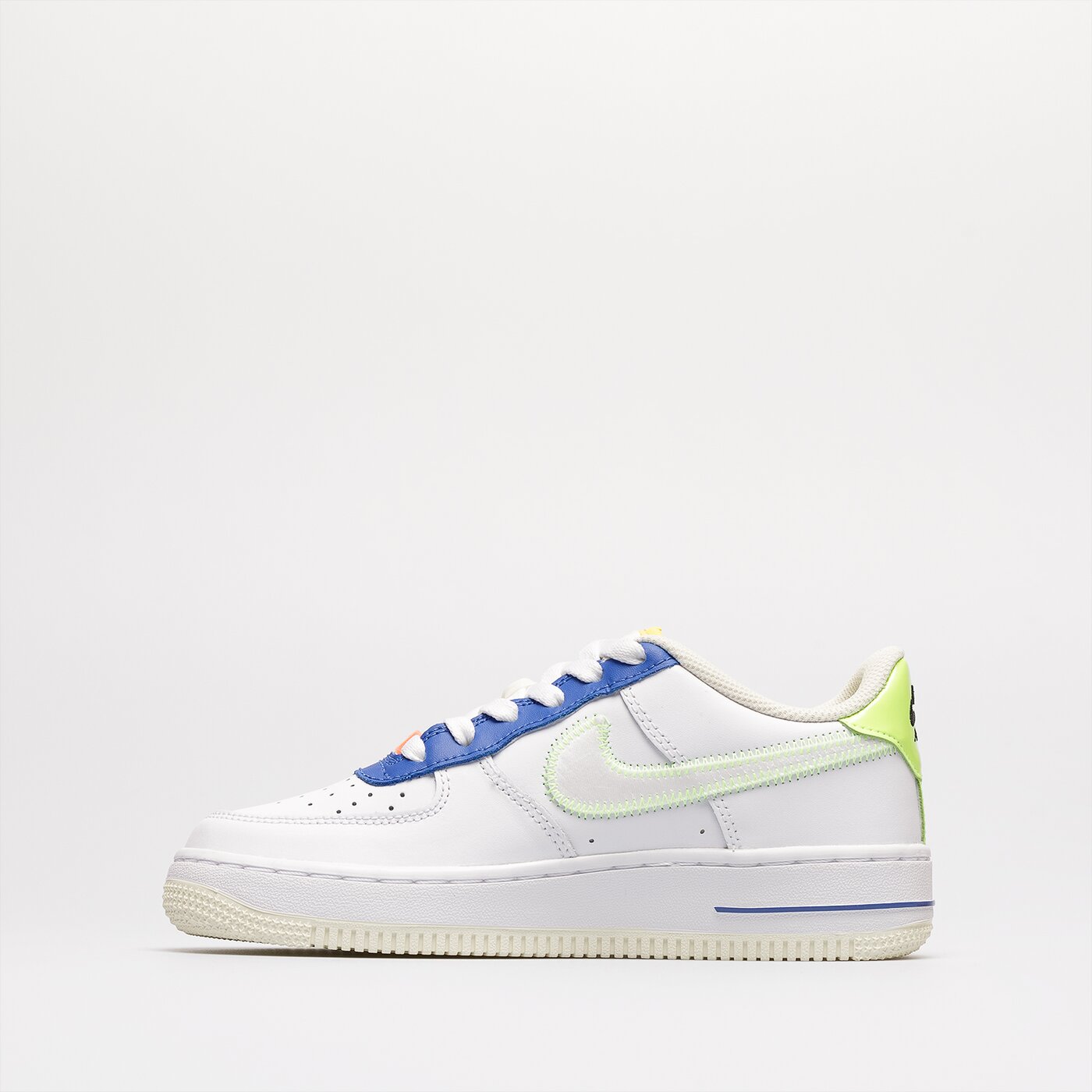 Детски маратонки NIKE AIR FORCE 1 LV8 (GS) fb1393-111 цвят бял