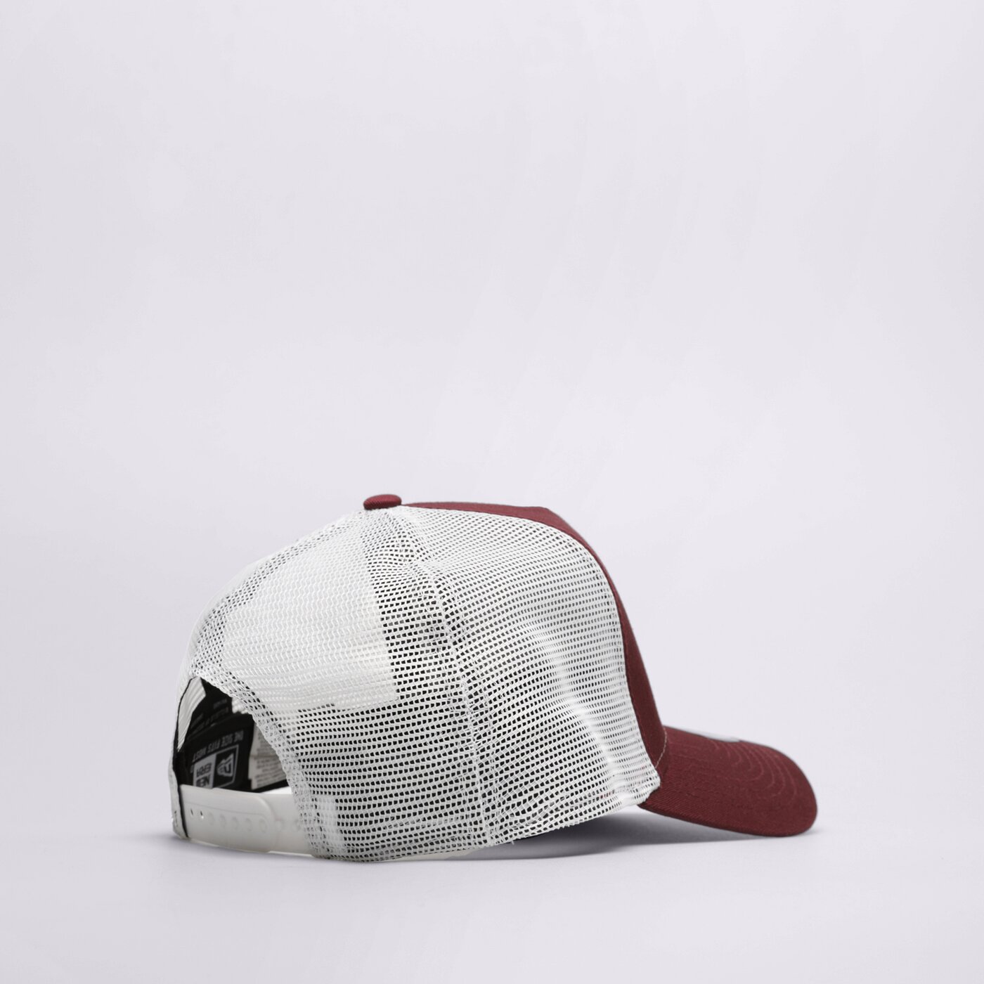 Мъжка шапка с козирка NEW ERA ШАПКА LEAGUE ESS 9FORTY TRUCKER NYY MRN NEW YORK YAN 12523895 цвят бордо