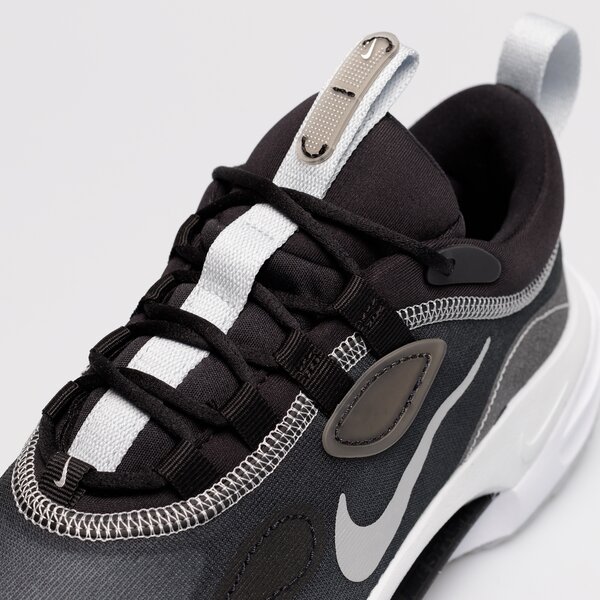 Дамски маратонки NIKE SPARK  dj6945-005 цвят черен