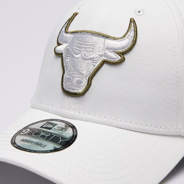 Мъжка шапка с козирка NEW ERA ШАПКА TEAM OUTLINE 940 BULLS CHICAGO BULLS 60503406 цвят бял