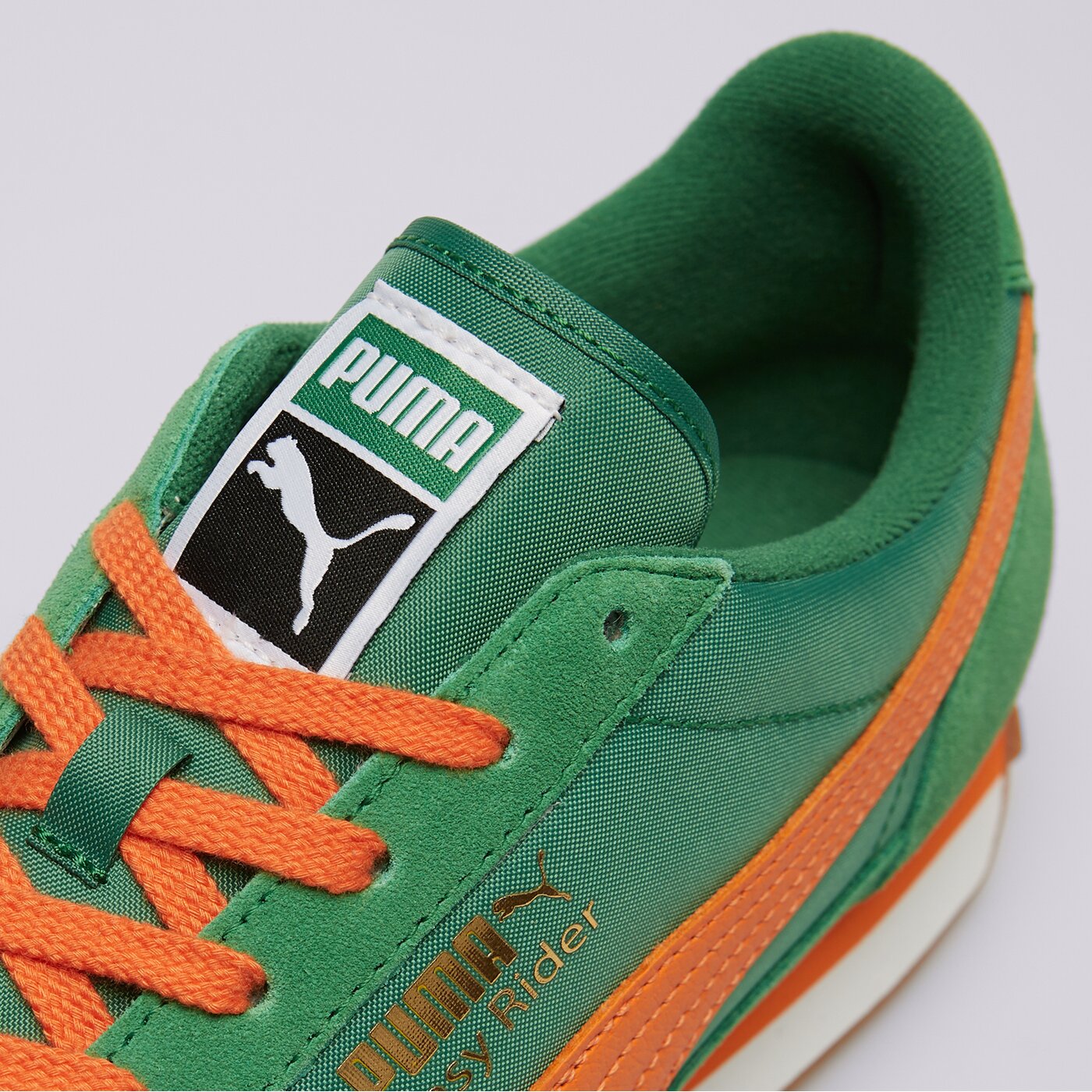 Мъжки маратонки PUMA EASY RIDER VINTAGE 39902829 цвят зелен