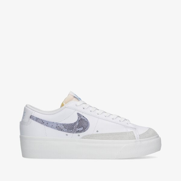 Дамски маратонки NIKE WMNS BLAZER LW PLATFORM dv6978-100 цвят бял
