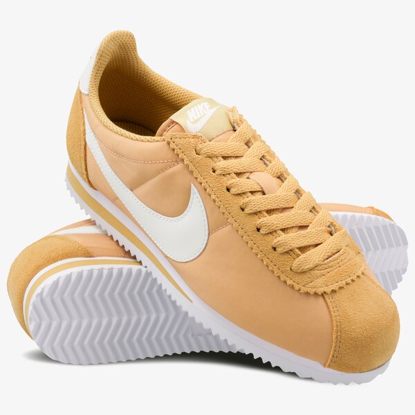 Дамски маратонки NIKE WMNS CLASSIC CORTEZ NYLON 749864-701 цвят жълт