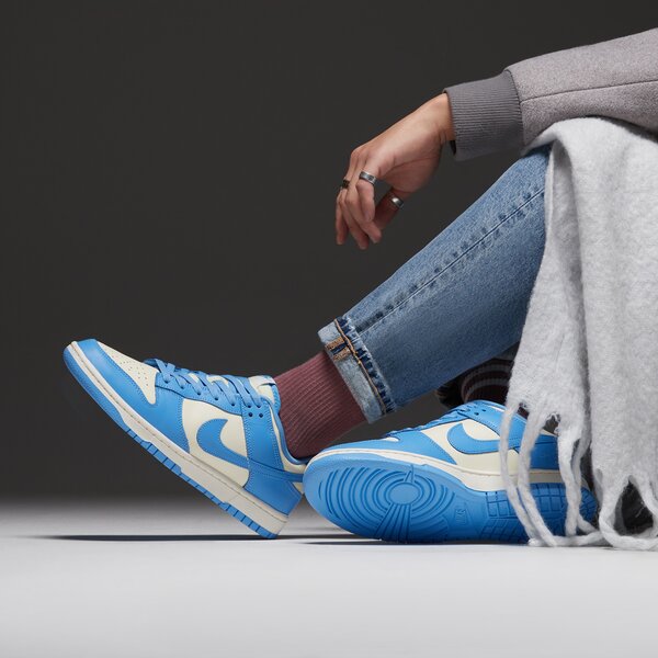 Мъжки маратонки NIKE DUNK LOW RETRO dv0833-113 цвят син