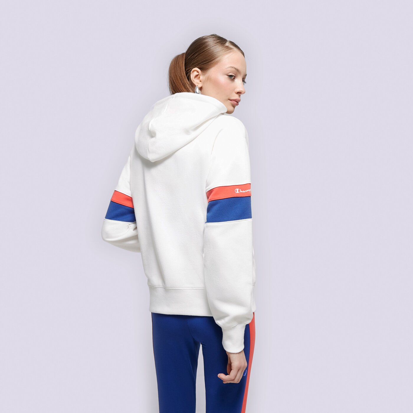 Дамски суичър CHAMPION СУИТЧЪР С КАЧУЛКА HOODED SWEATSHIRT 116222ww001 цвят бял