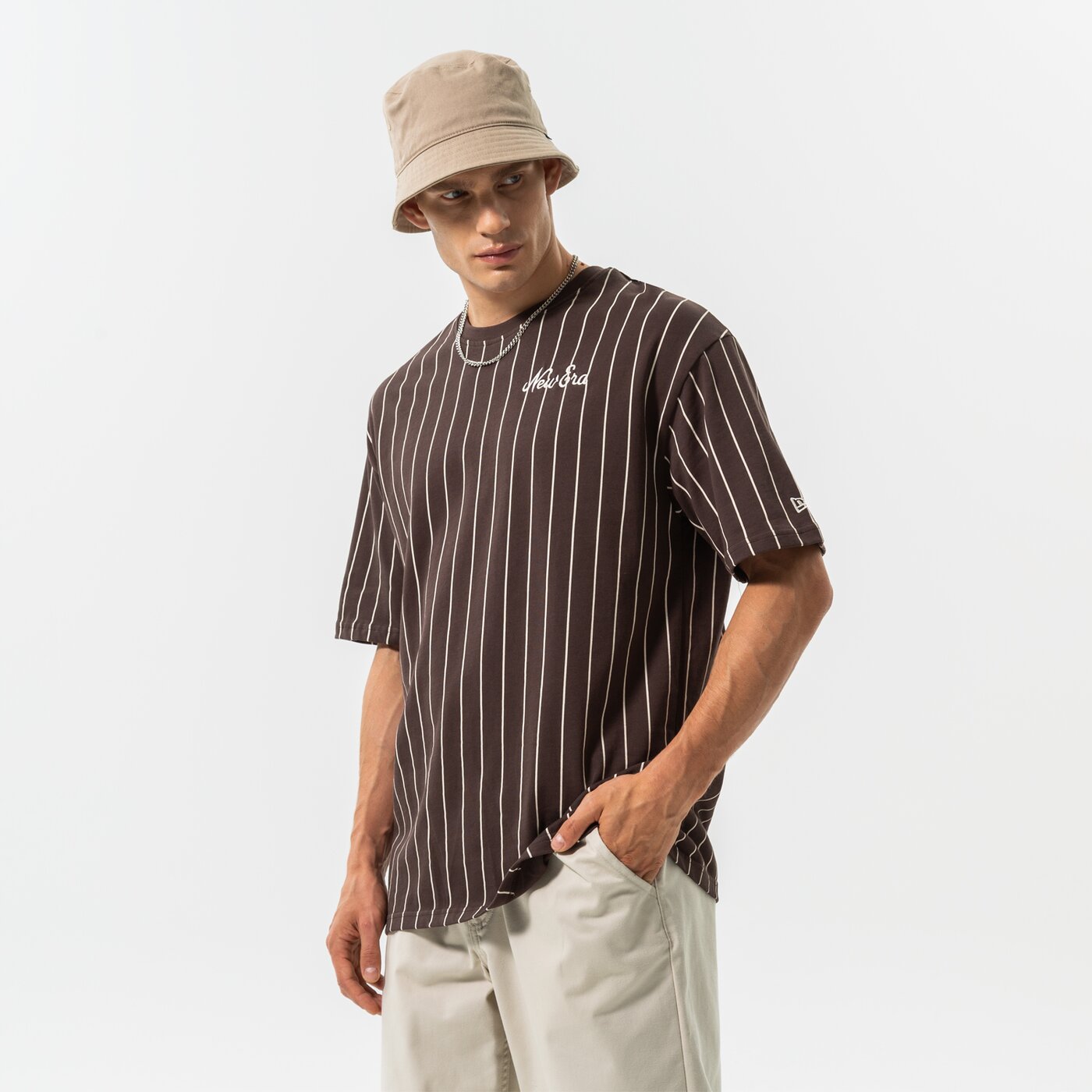 Мъжка тениска NEW ERA ТЕНИСКА OS PINSTRIPE BRWN NEW ERA BRSOFW 60284644 цвят кафяв