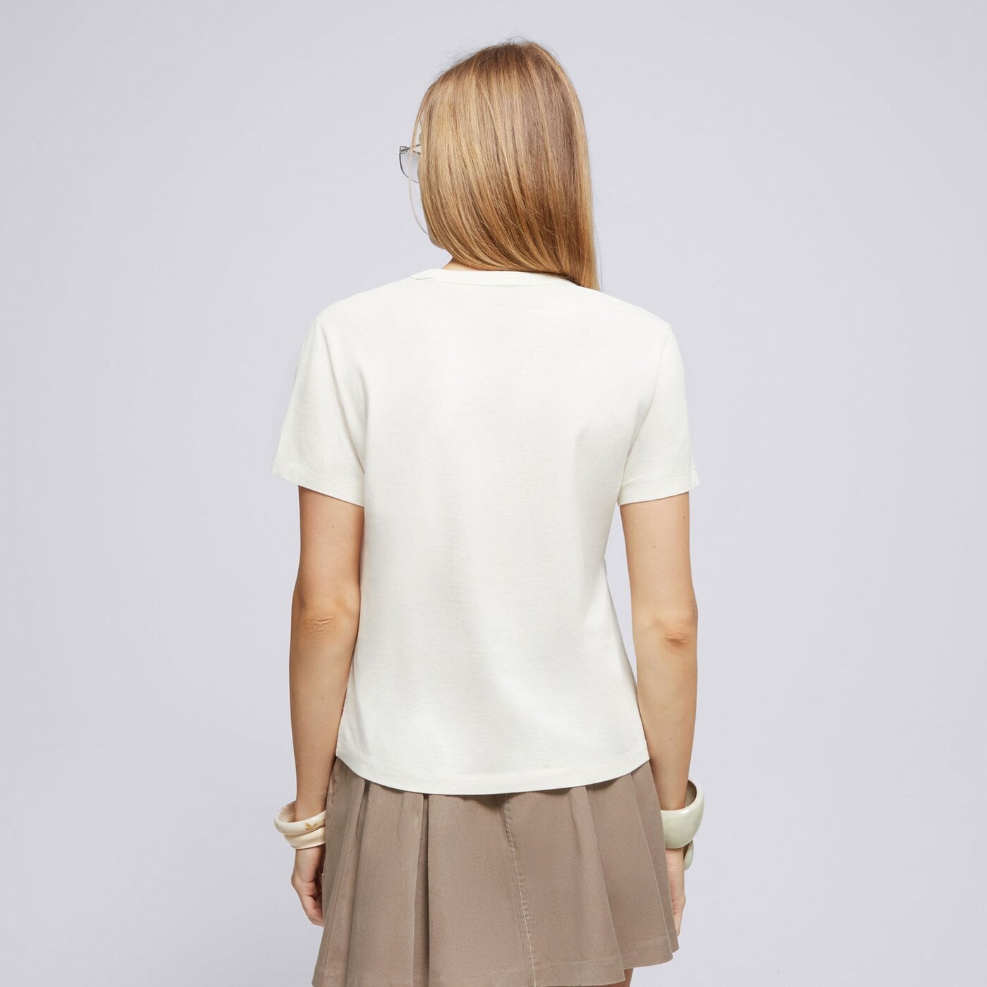 Дамска тениска LEVI'S ТЕНИСКА GRAPHIC ICONIC TEE a8802-0041 цвят бял