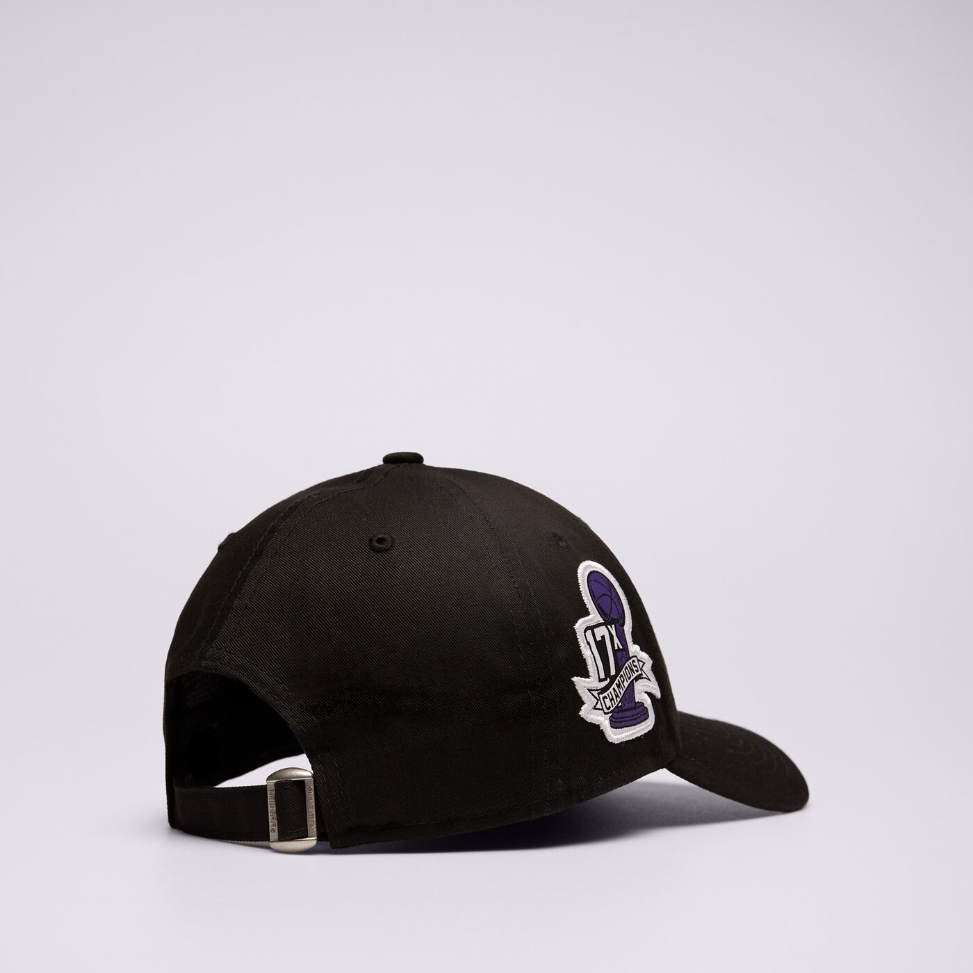 Дамска шапка с козирка NEW ERA ШАПКА SIDE PATCH 940 LAKERS LOS ANGELES LAKERS 60435127 цвят черен