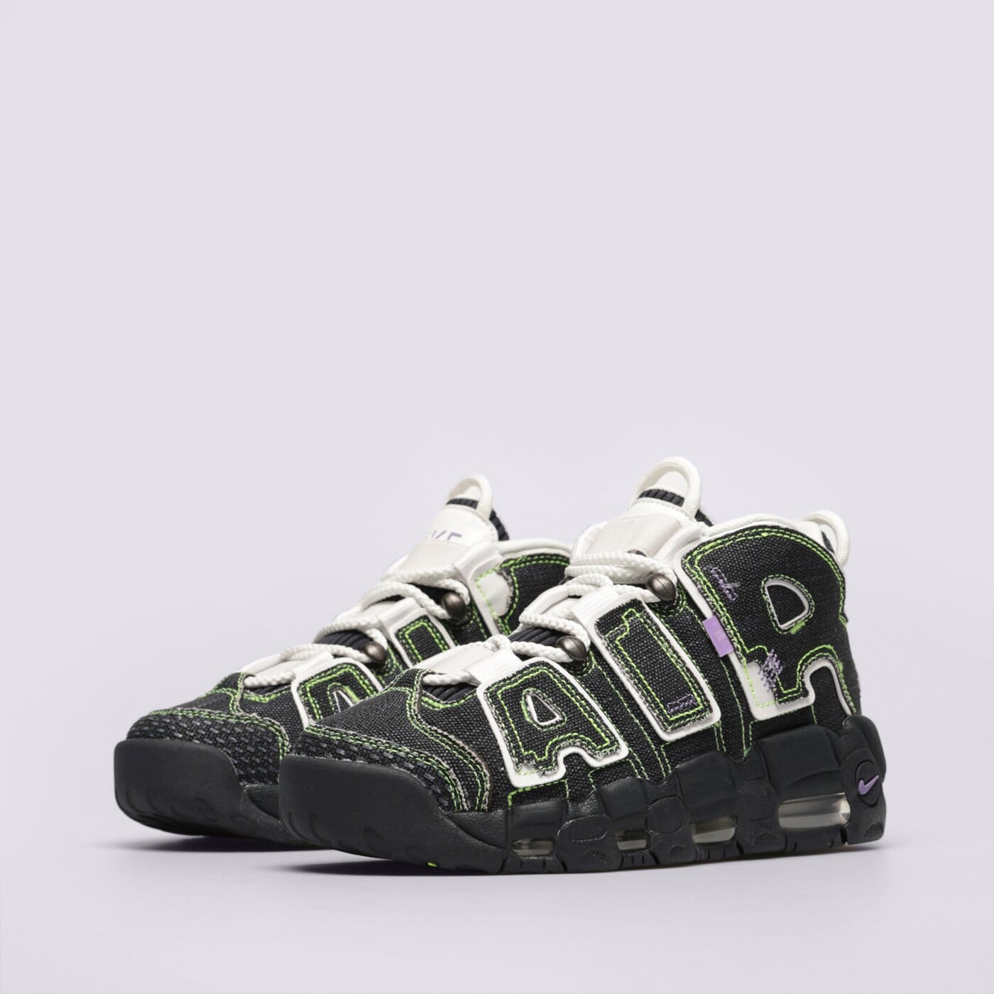 Дамски маратонки NIKE SWDC W AIR MORE UPTEMPO dx4219-400 цвят черен