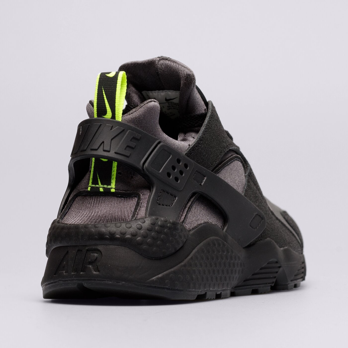 Мъжки маратонки NIKE AIR HUARACHE WT  dz4499-001 цвят черен