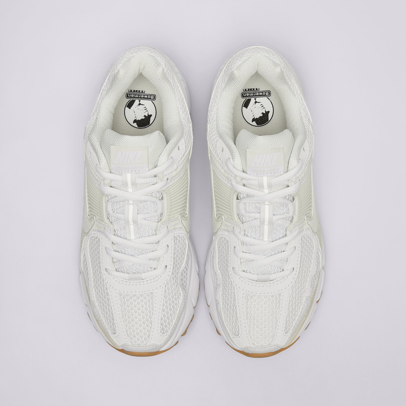 Дамски маратонки NIKE ZOOM VOMERO 5 fj2028-104 цвят бежов