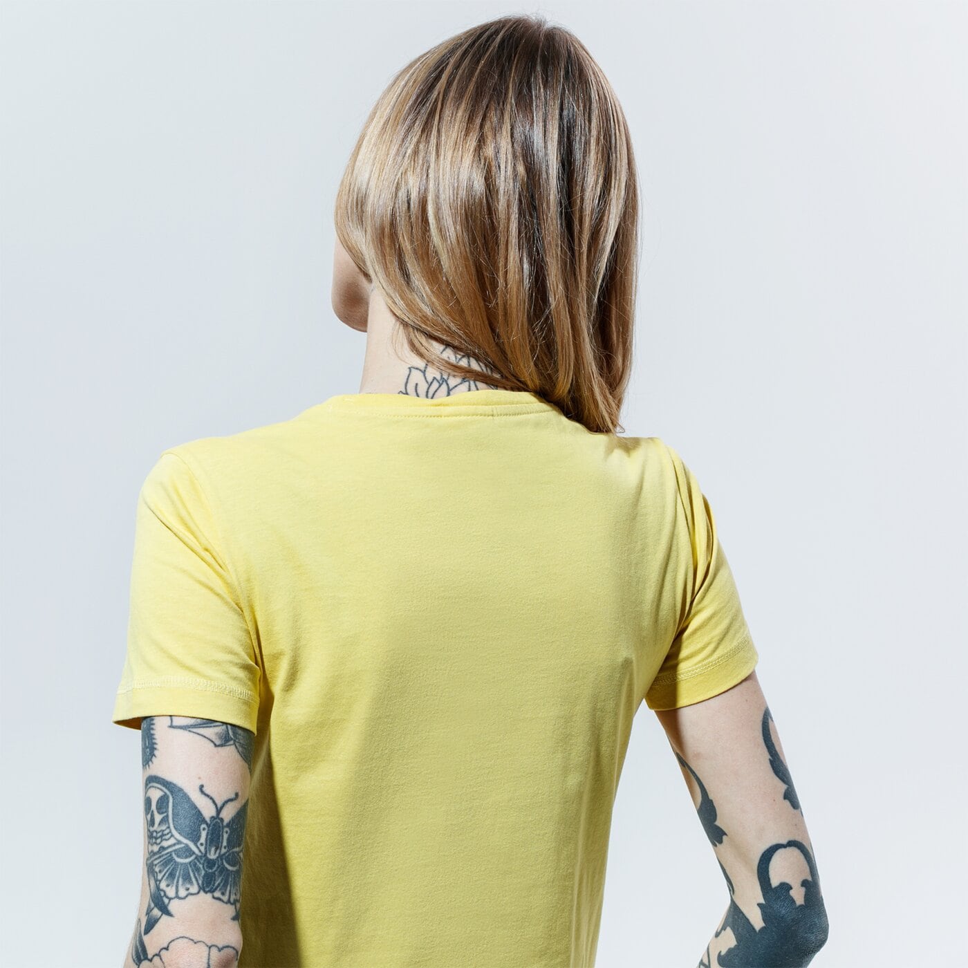 Дамска тениска CHAMPION ТЕНИСКА CREWNECK ТЕНИСКА 113223ys087 цвят жълт