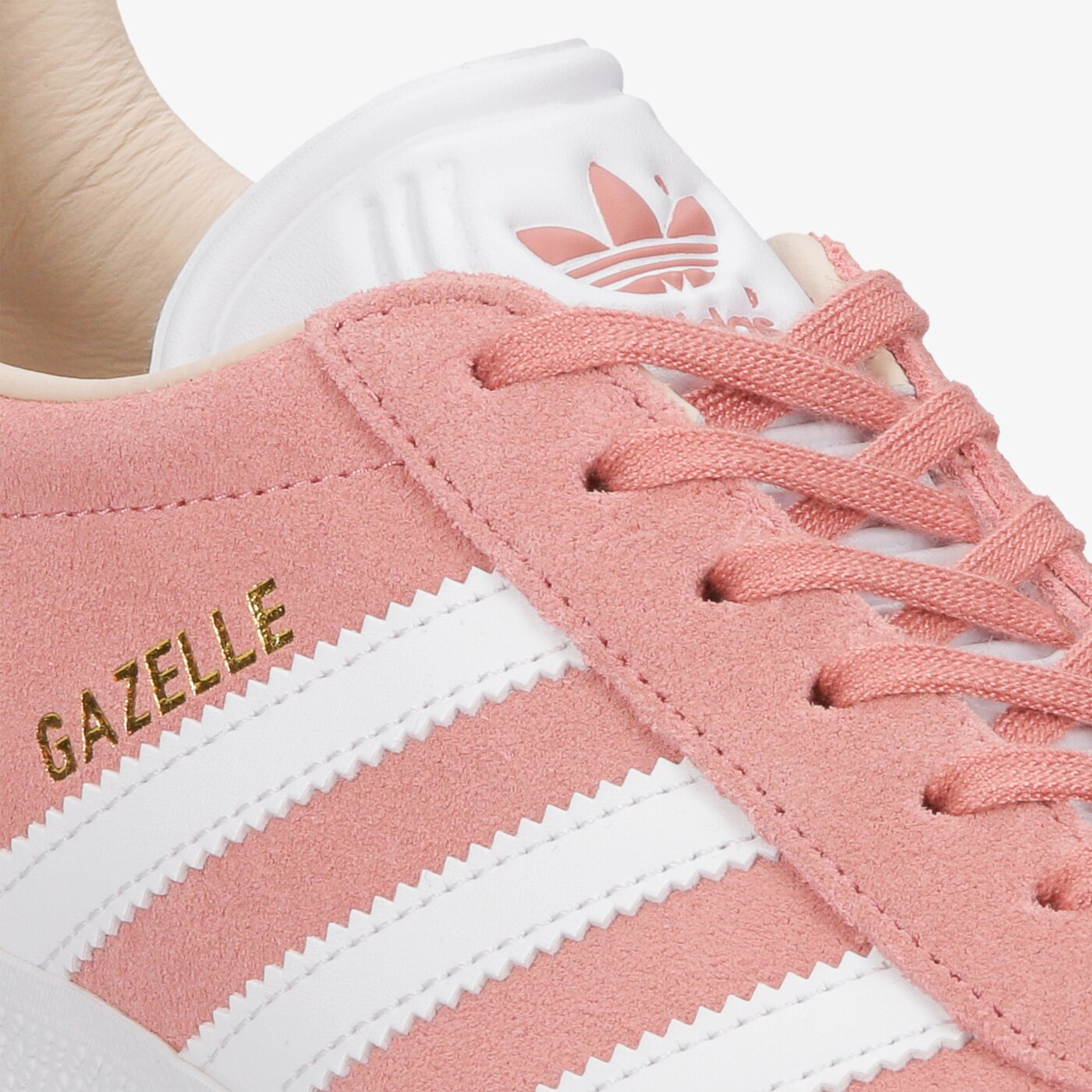 Дамски маратонки ADIDAS GAZELLE W cq2186 цвят розов