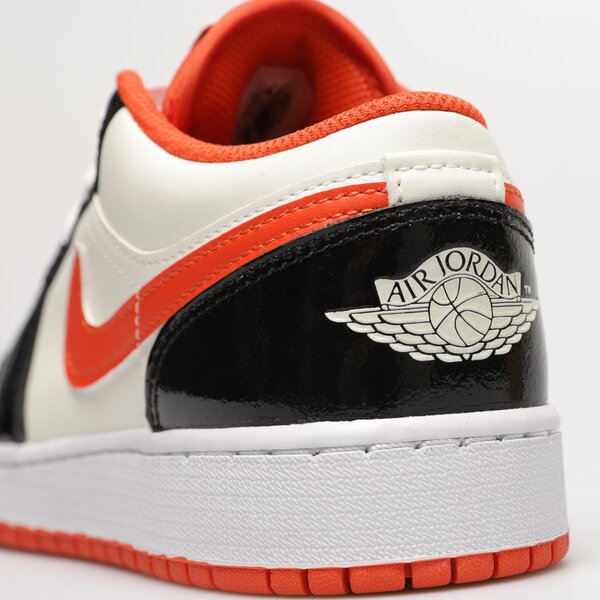 Детски маратонки AIR JORDAN 1 LOW SE dv1335-800 цвят бял