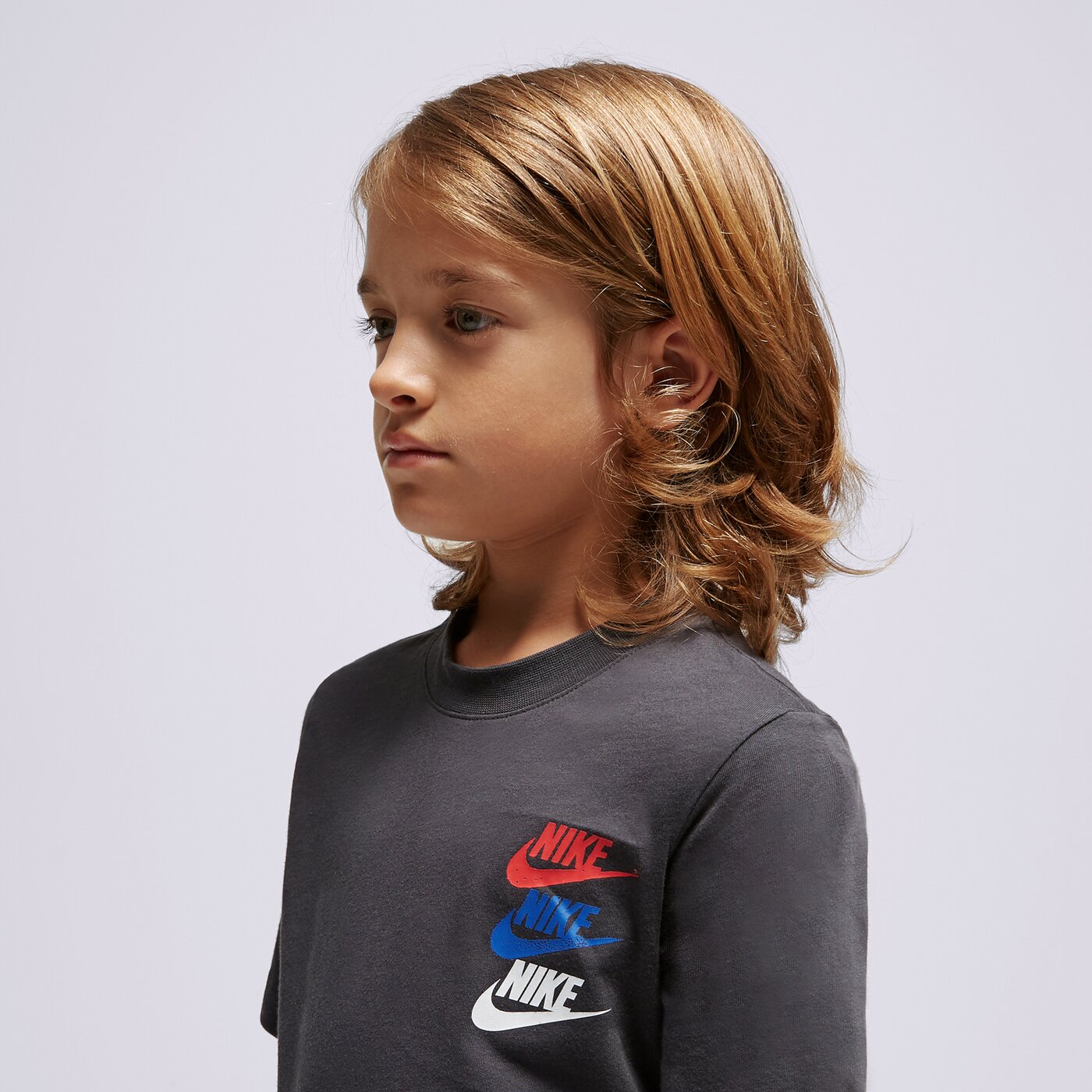 Детска тениска NIKE ТЕНИСКА B NSW SI GRAPHIC TEE fj5391-070 цвят тъмносин