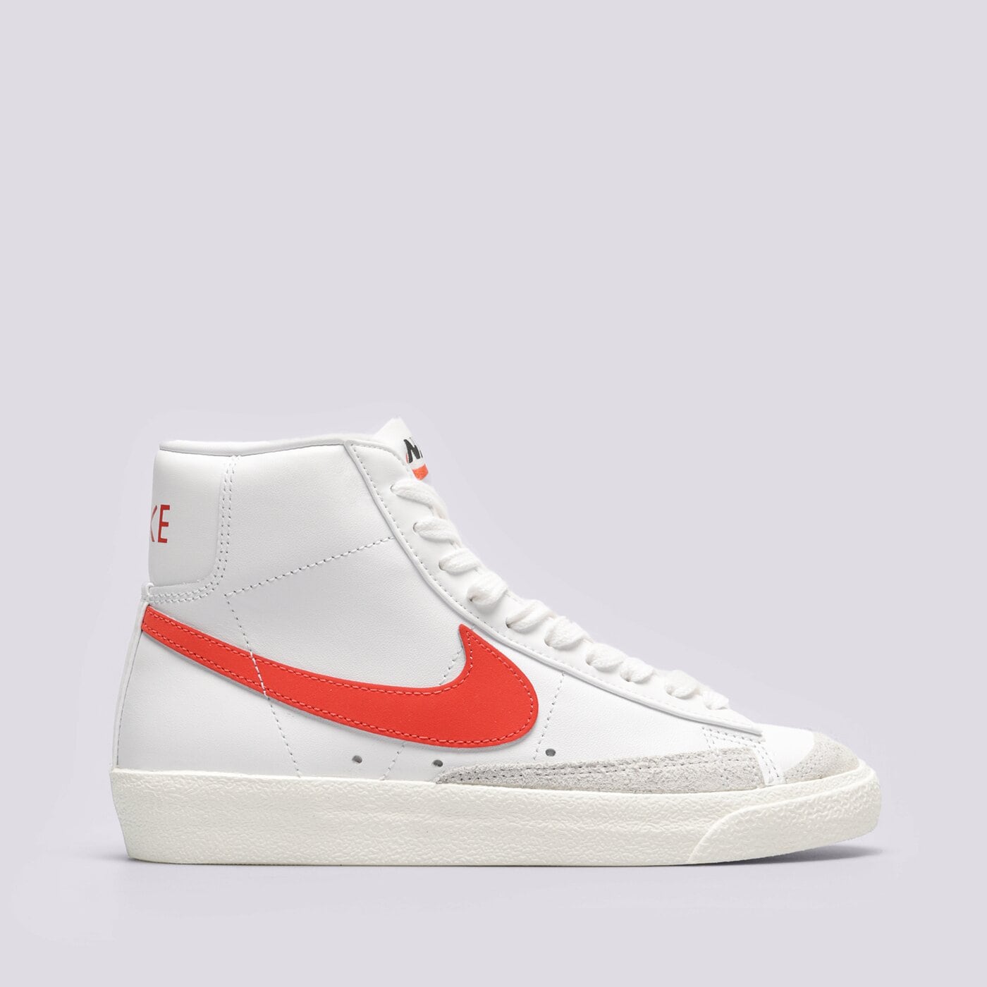 Дамски маратонки NIKE BLAZER MID 77 cz1055-101 цвят бял