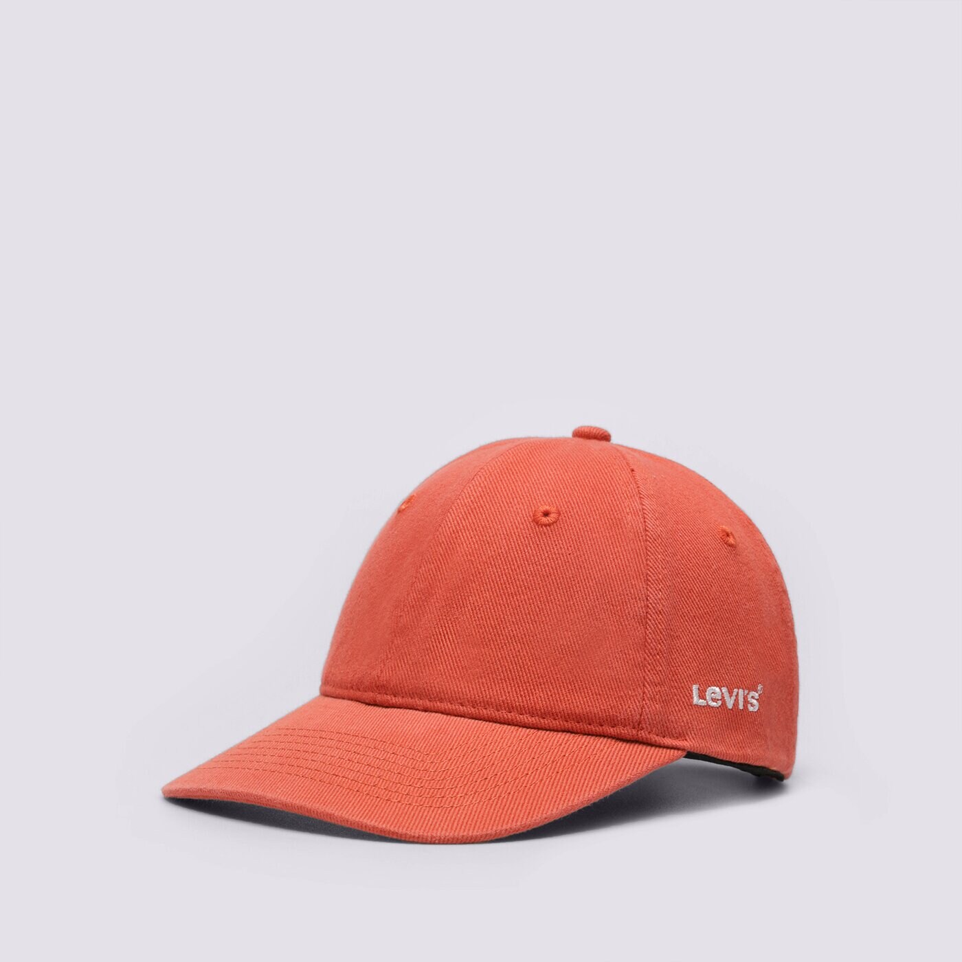 Дамска шапка с козирка LEVI'S ШАПКА ESSENTIAL CAP d75890006 цвят червен