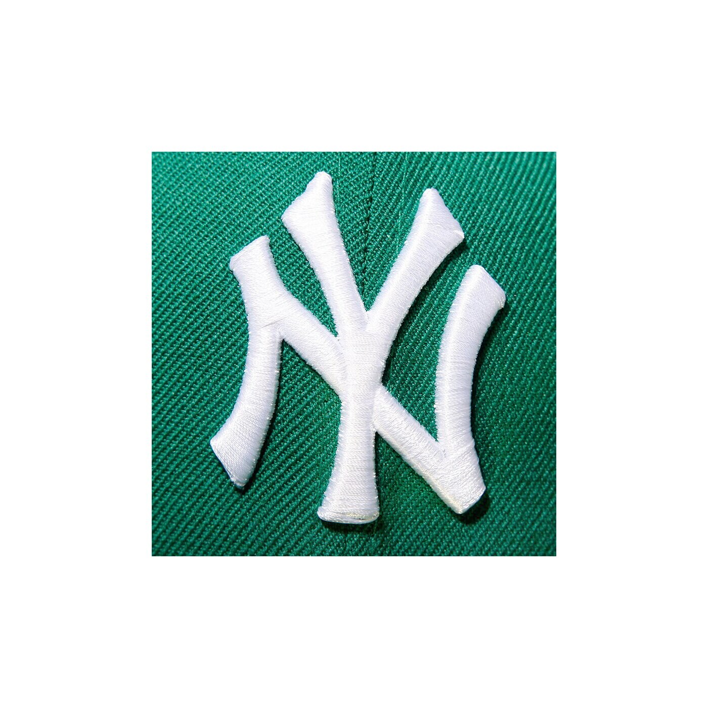 Дамска шапка с козирка NEW ERA ШАПКА MLB BASIC NY YANKEES 10004022 цвят зелен