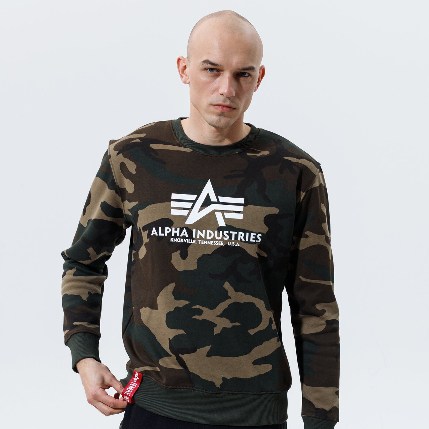 Мъжки суичър ALPHA INDUSTRIES СУИТЧЪР BASIC SWEATER CAMO 178302c-408 цвят каки