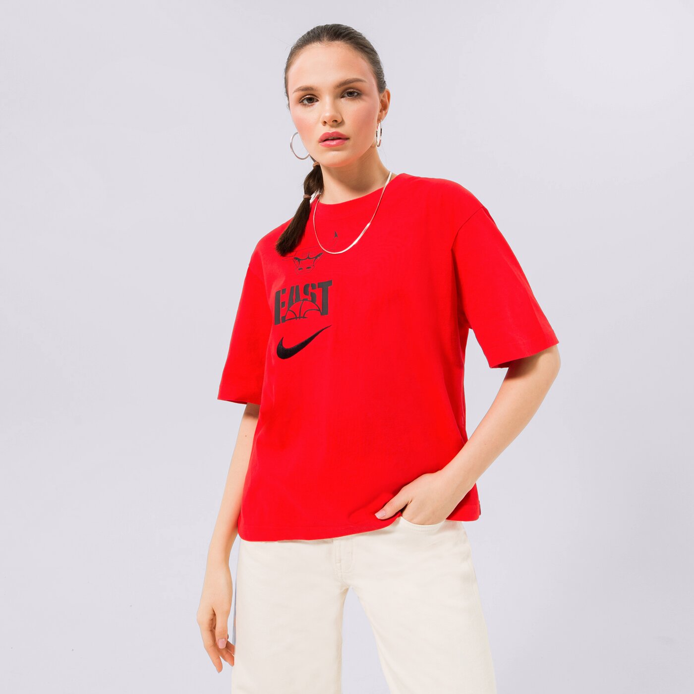Дамска тениска NIKE ТЕНИСКА CHI W NK ES VS BOXY TEE NBA dz0196-657 цвят червен