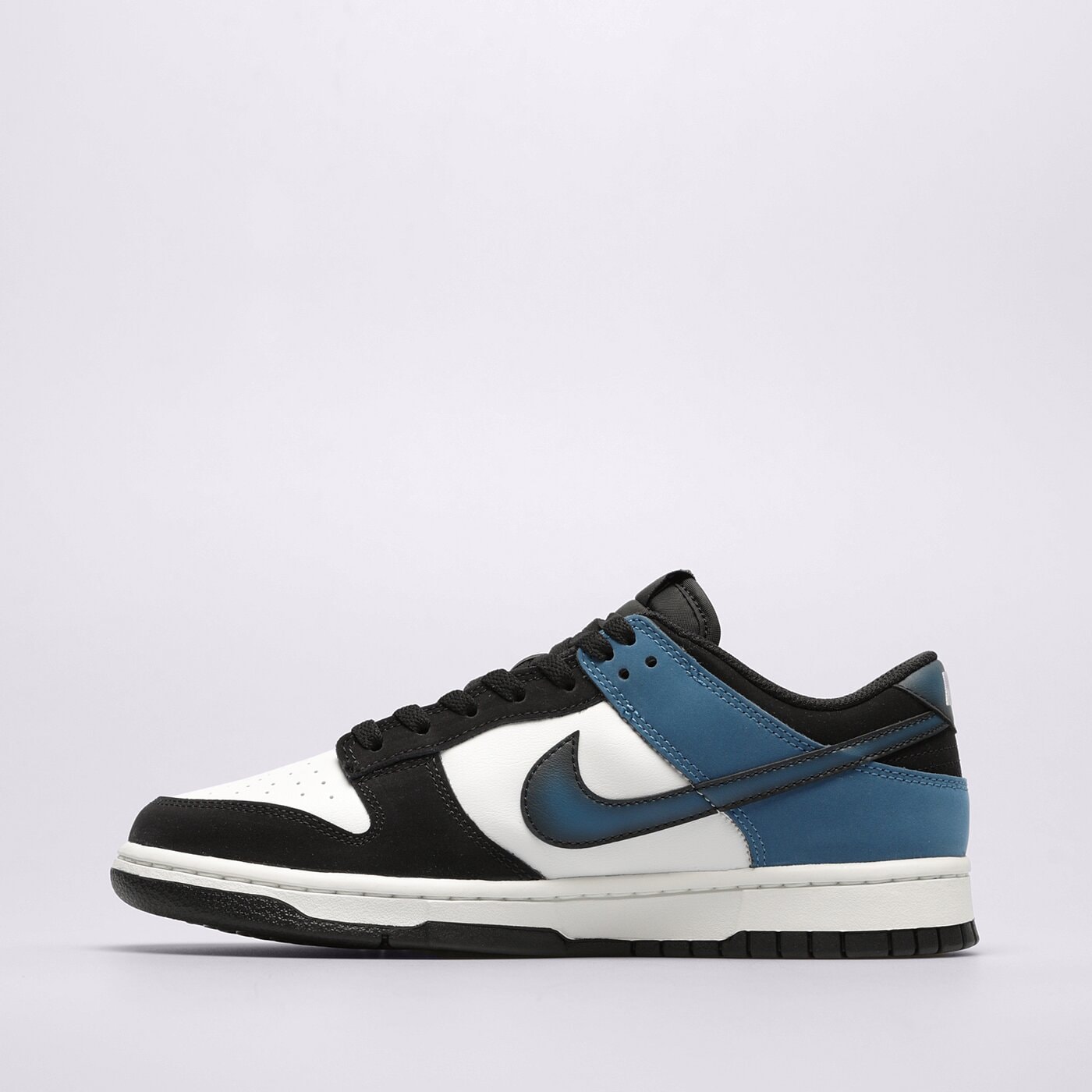 Мъжки маратонки NIKE DUNK LOW RETRO NAS fd6923-100 цвят черен