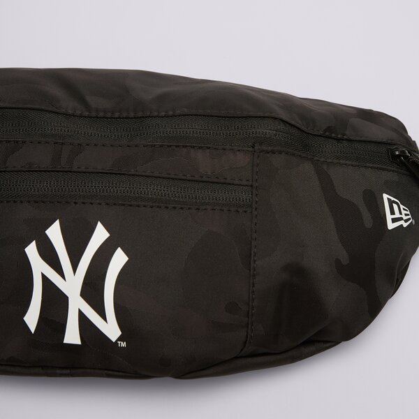 Дамска чанта за кръст NEW ERA ЧАНТА MLB CAMO WAIST LIGHT NYY NEW YORK YANKEES 60503774 цвят черен