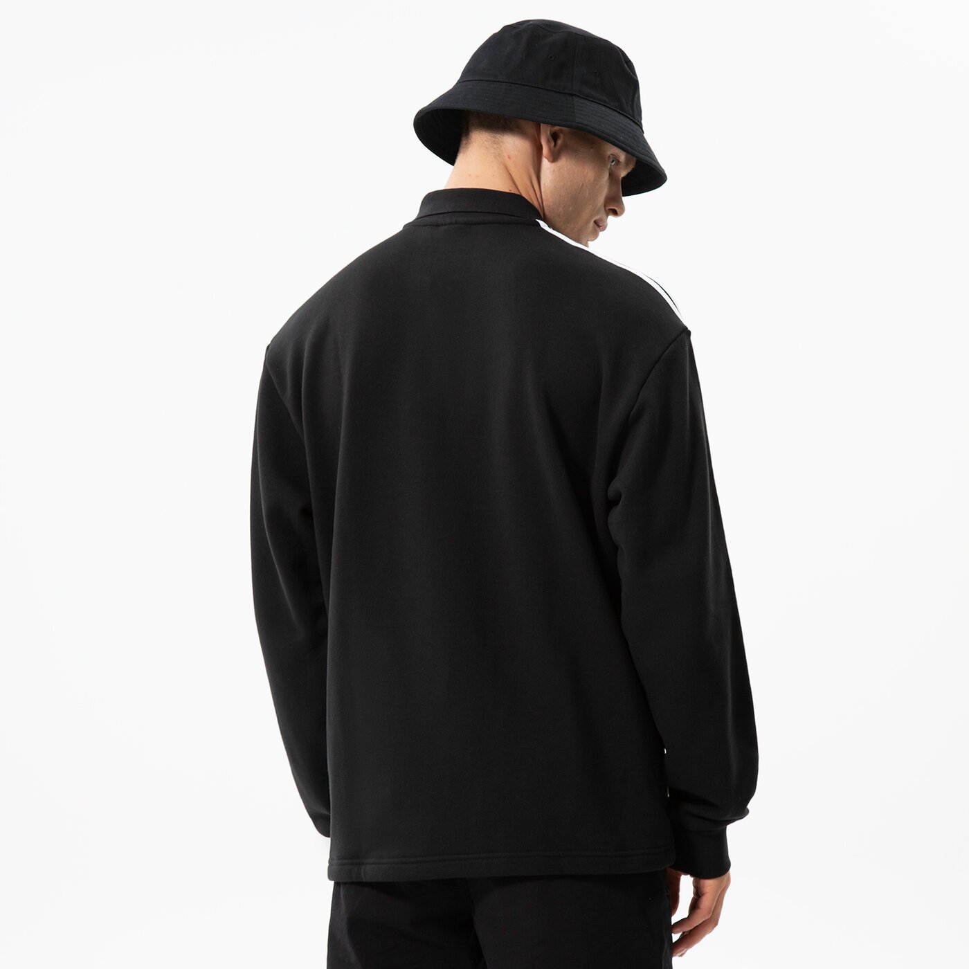 Мъжки суичър ADIDAS СУИТЧЪР 3-STRI-ТЕНИСКА ТИП ПОЛО LS hk7425 цвят черен