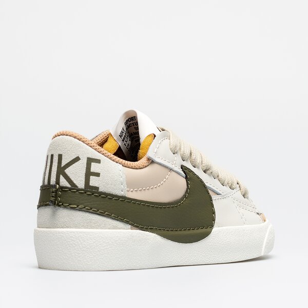 Дамски маратонки NIKE W BLAZER LOW '77 JUMBO dq1470-105 цвят бежов