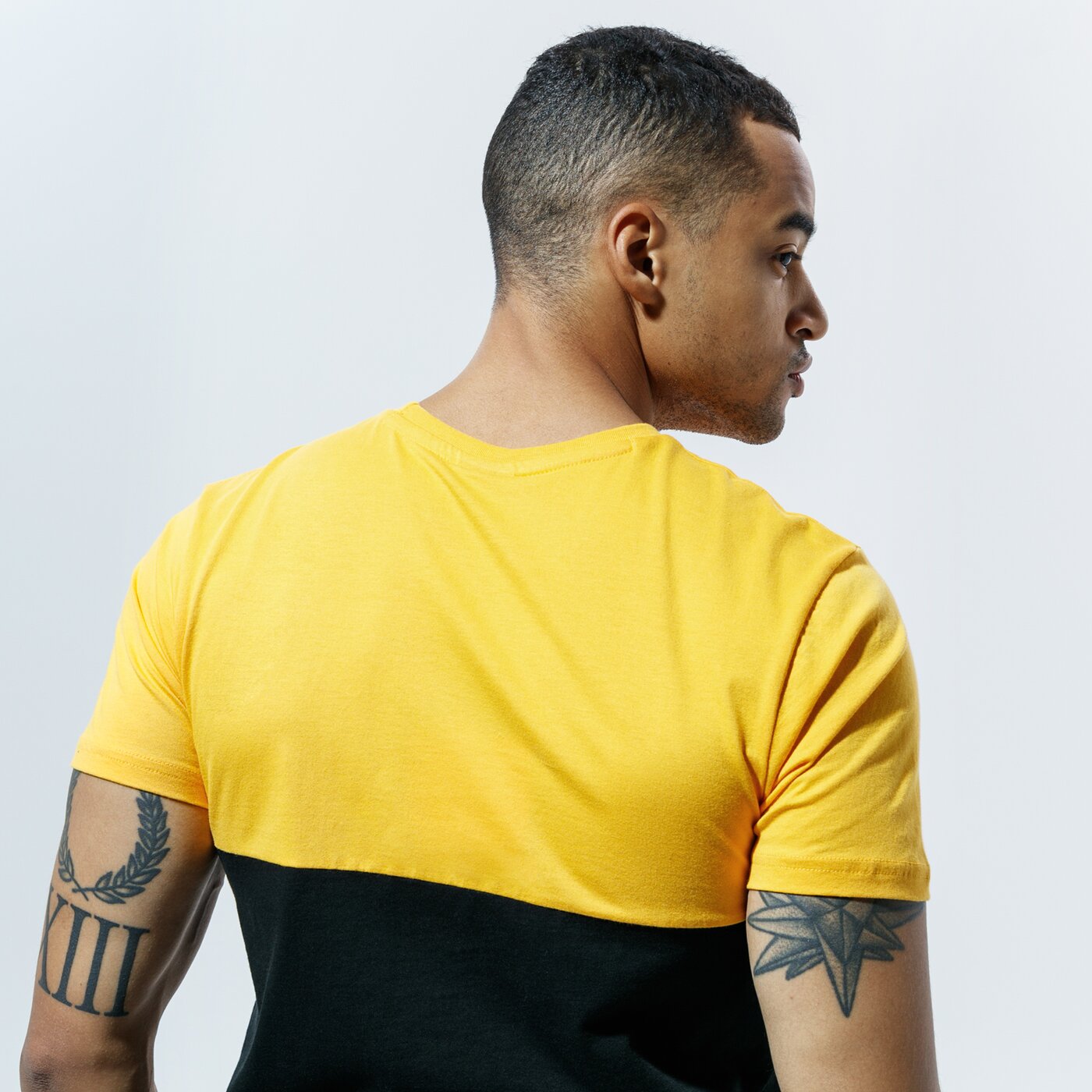 Мъжка тениска NEW ERA ТЕНИСКА NBA LARGE OTL SS TEE LOSLAK AGDBLK 12487534 цвят черен