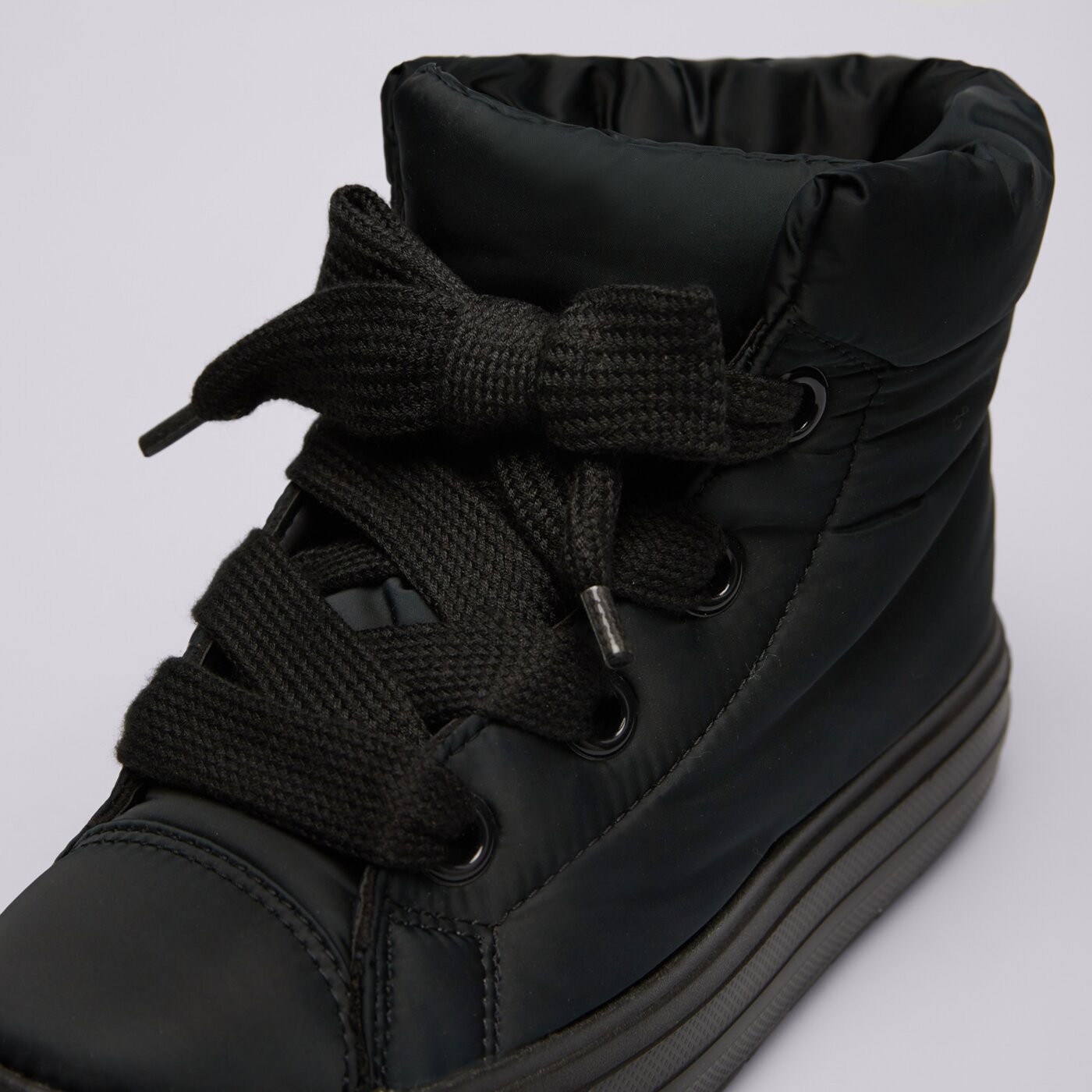 Дамски маратонки CONVERSE CHUCK TAYLOR ALL STAR ELEMENTS BOOT a12941c цвят черен