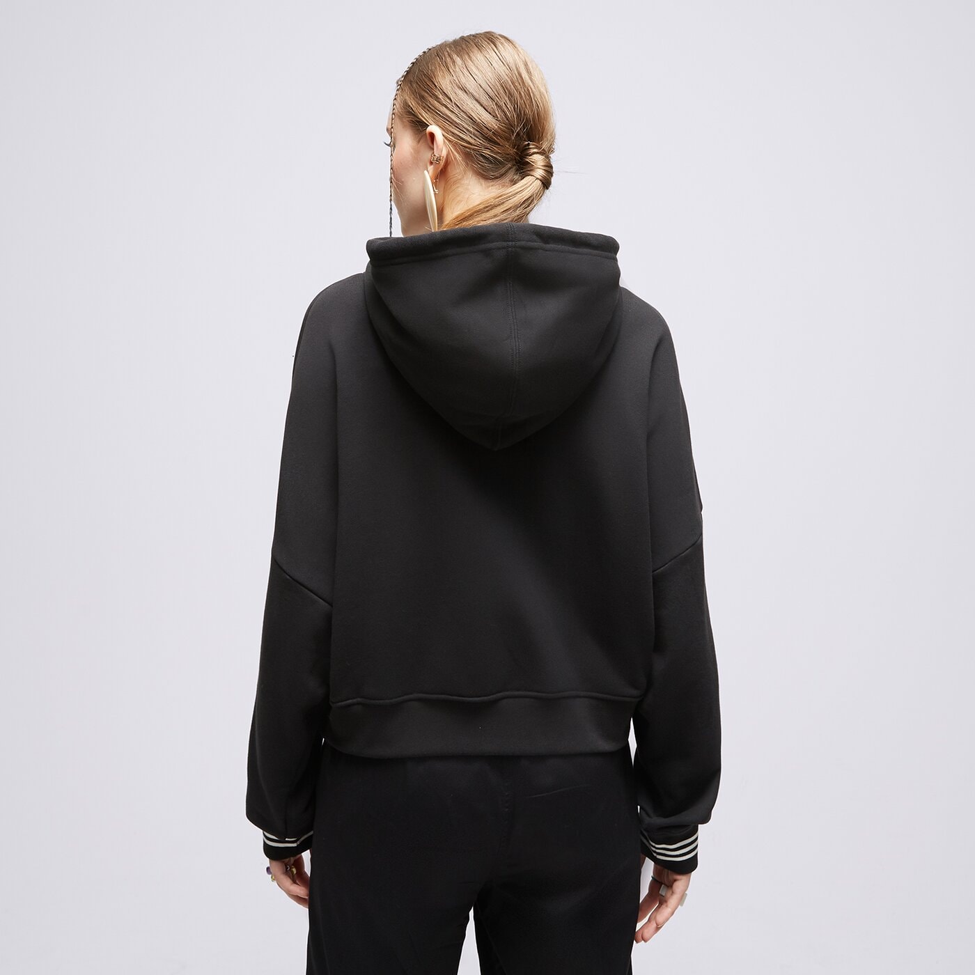 Дамски суичър ADIDAS СУИТЧЪР С КАЧУЛКА DISNEY HOODIE hl9054 цвят черен